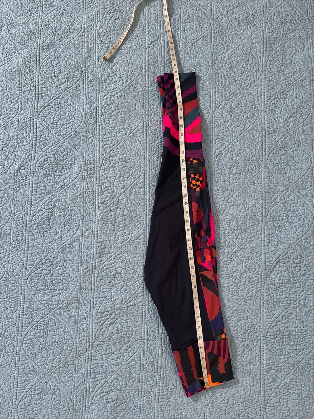 Farm Rio High-Waist Colorblock Performance Leggings - Picture 5 of 6